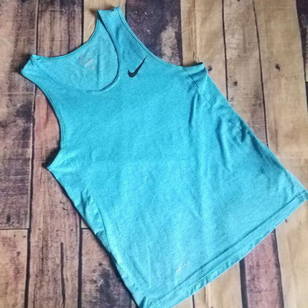 🛒 Nike Dri FIt Tank Size Small